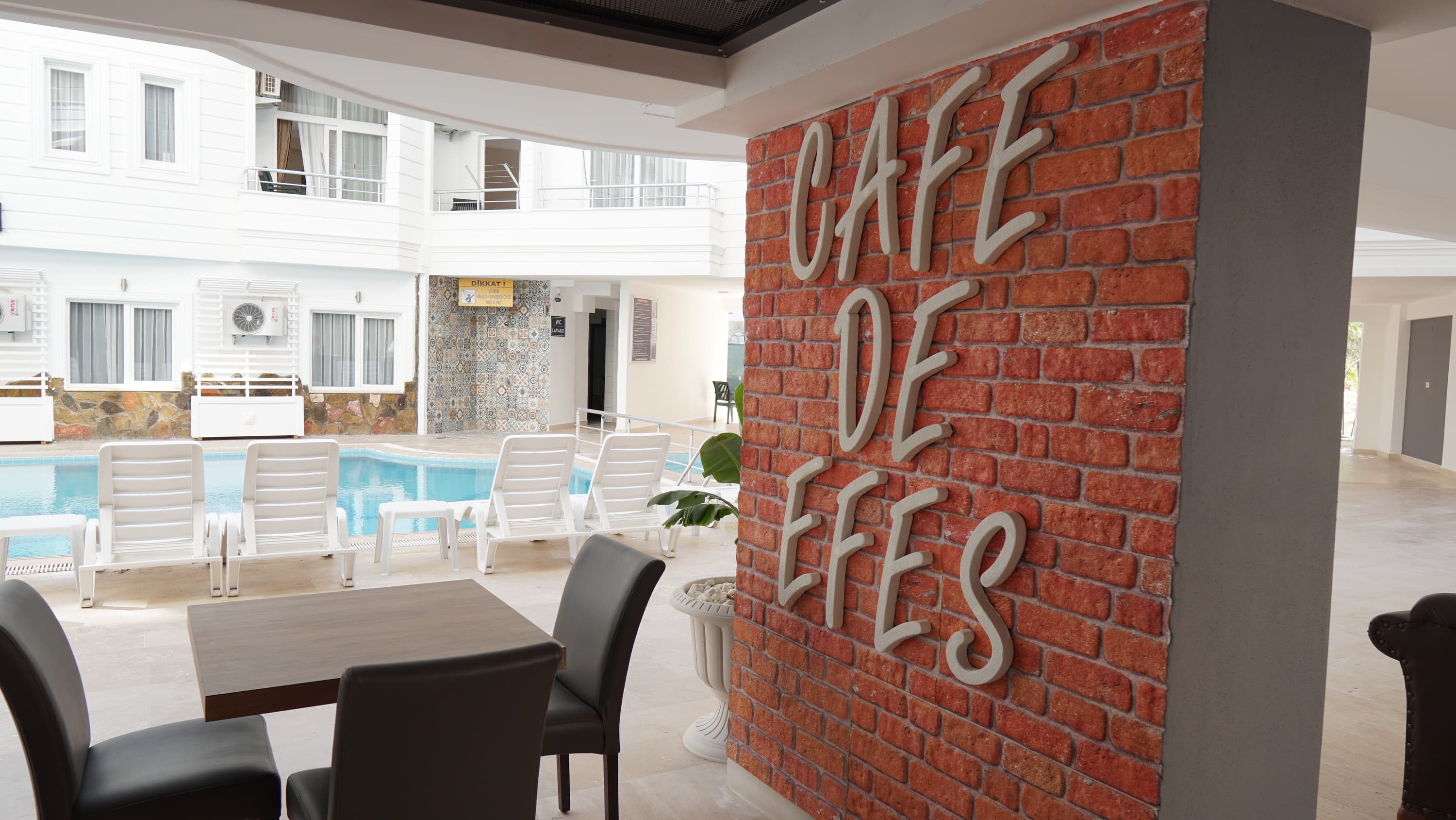 Club Efes Otel-11