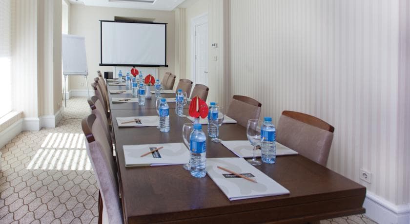 City Center Hotel-35