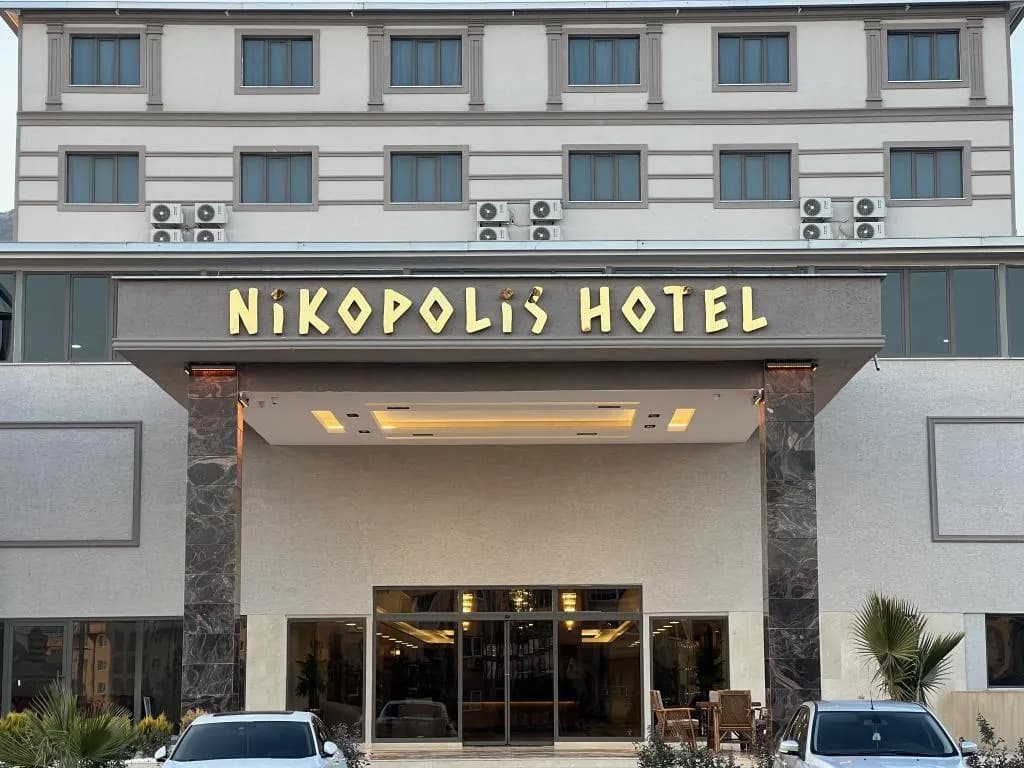 Nikopolis Hotel-0