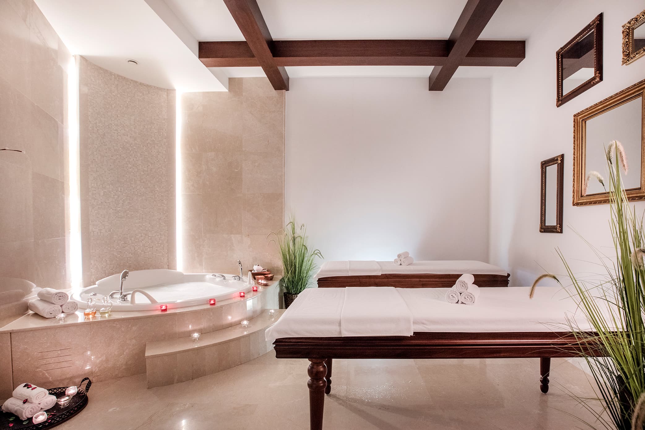 Charisma De Luxe Hotel Kuşadası-76