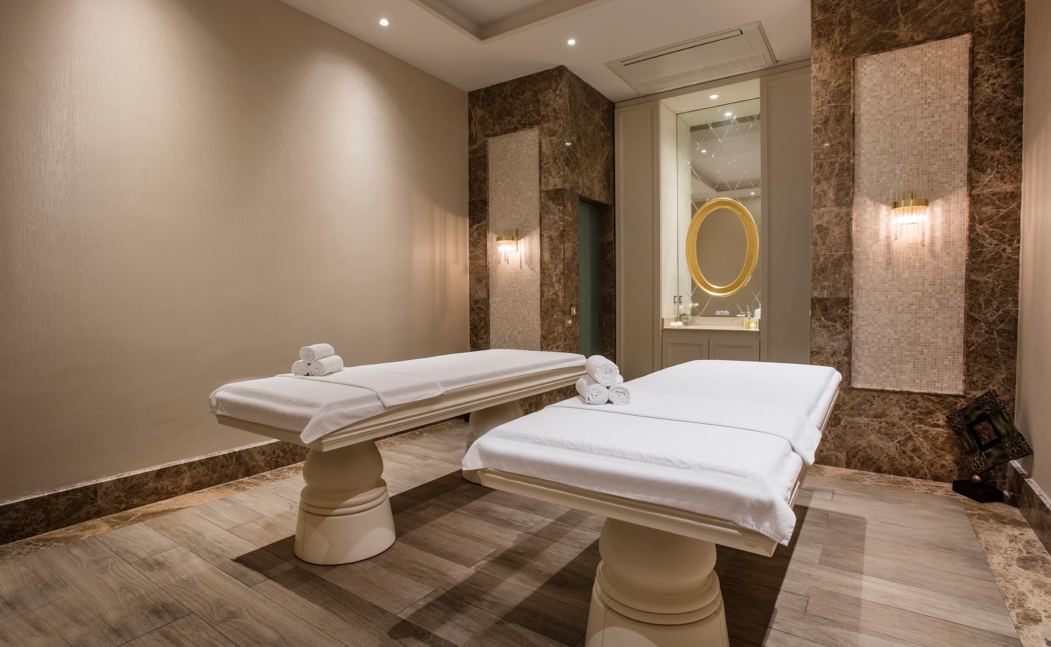 Charisma De Luxe Hotel Kuşadası-55