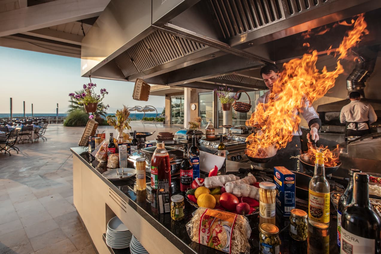 Charisma De Luxe Hotel Kuşadası-44