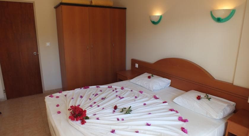 Tuntaş Family Suites Kuşadası-28