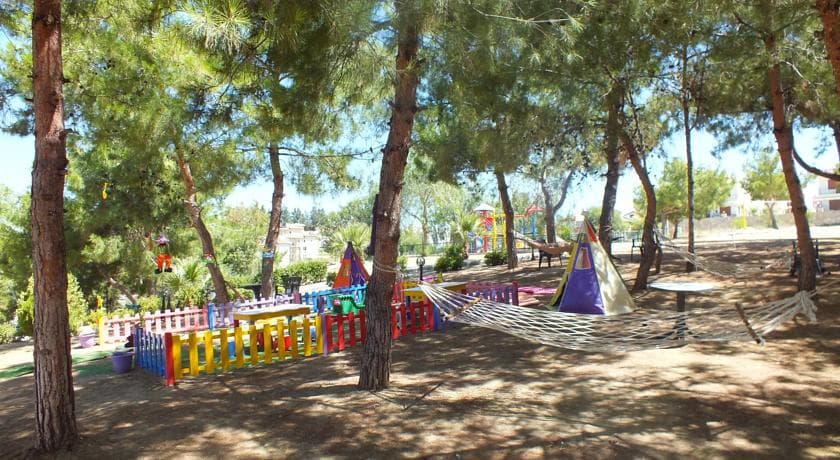 Tuntaş Family Suites Kuşadası-13