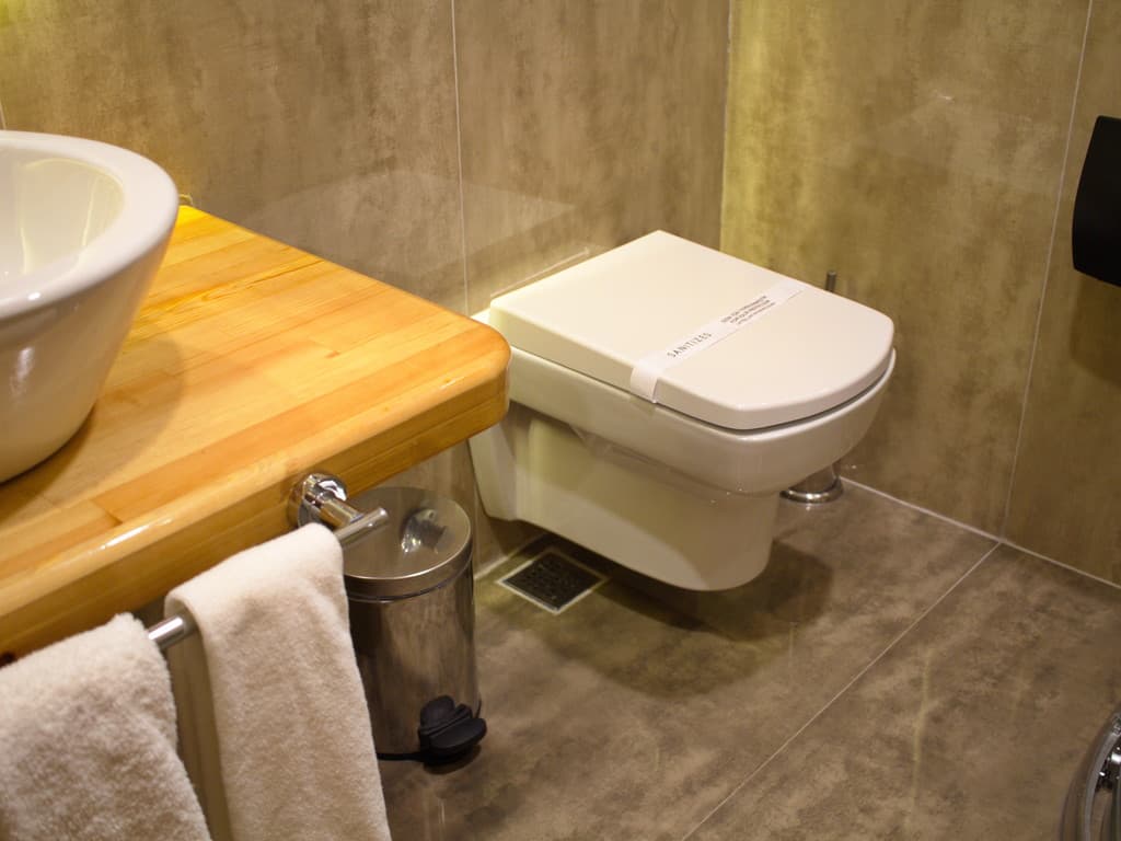 Roof 264 Hotel & Suites-5