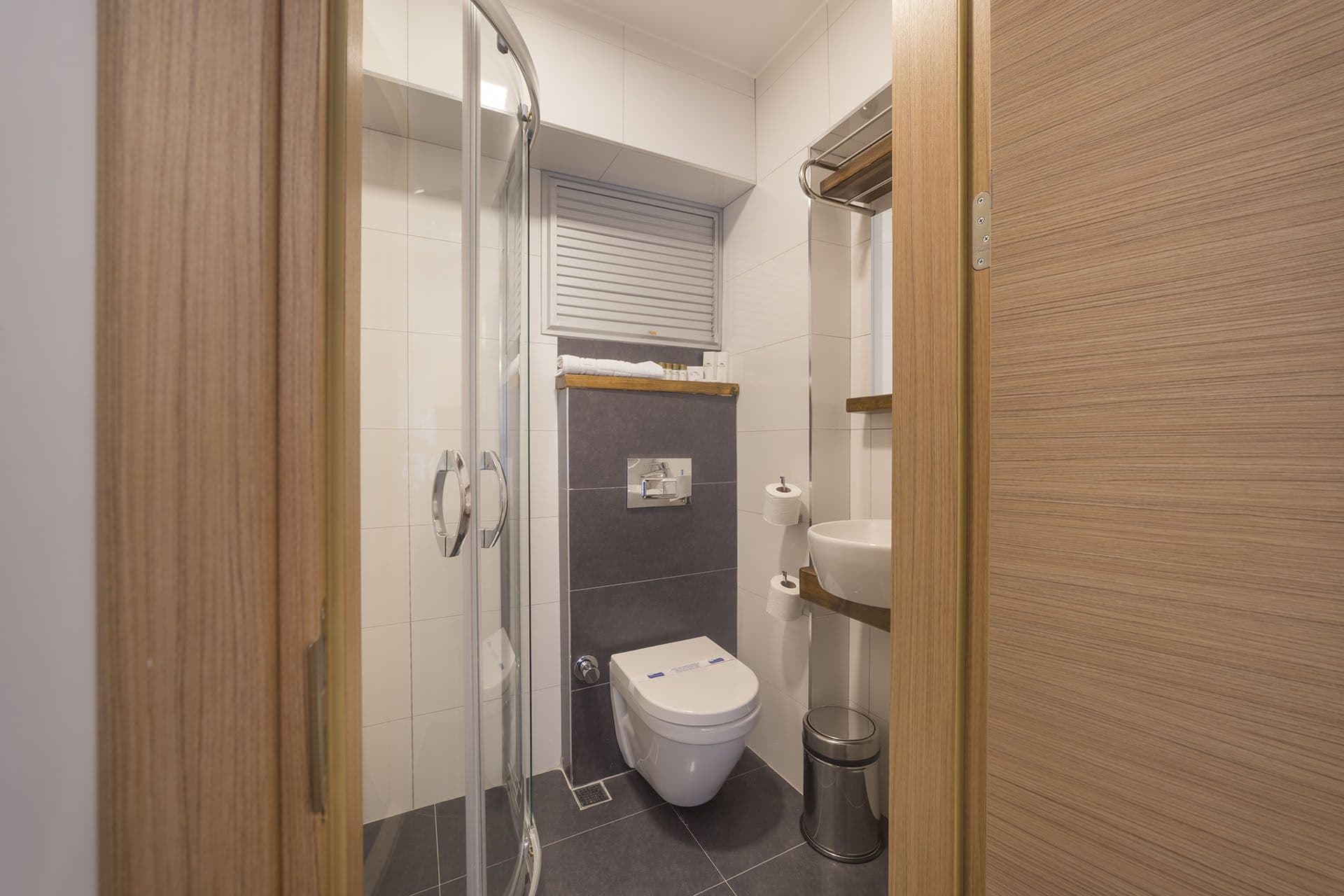 Viva La Vita Hotel Alsancak-30