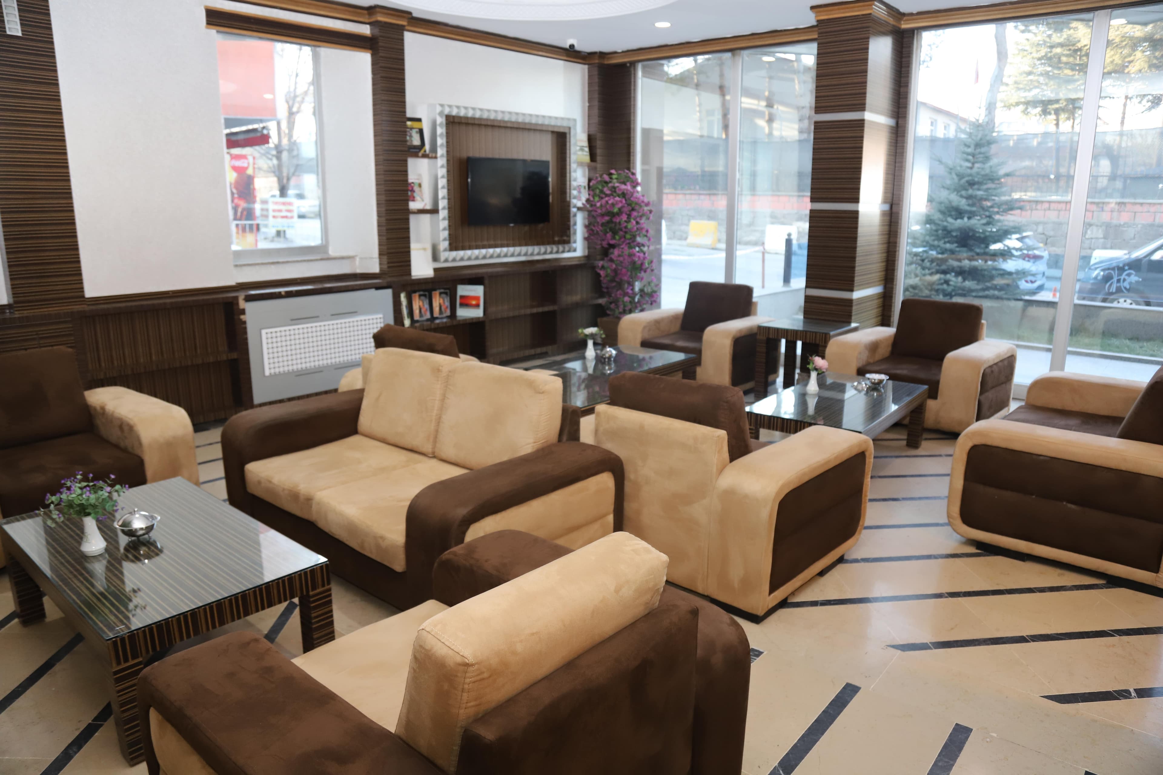 Hotel Tatvan Kardelen-24