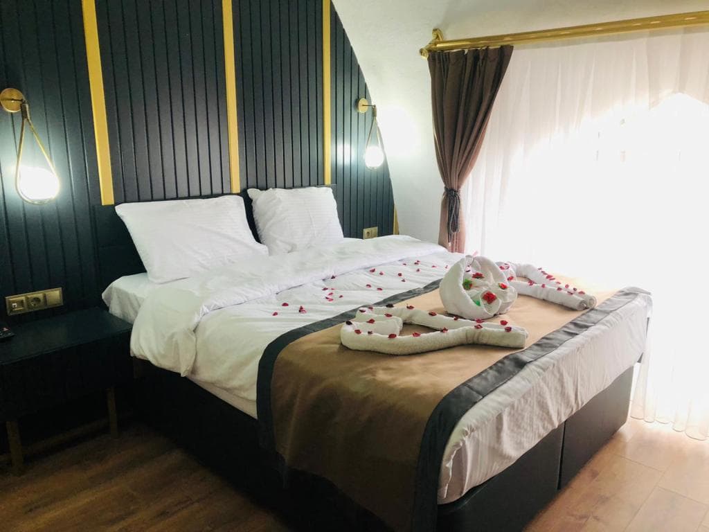 Crystal Snow Butik Hotel-26