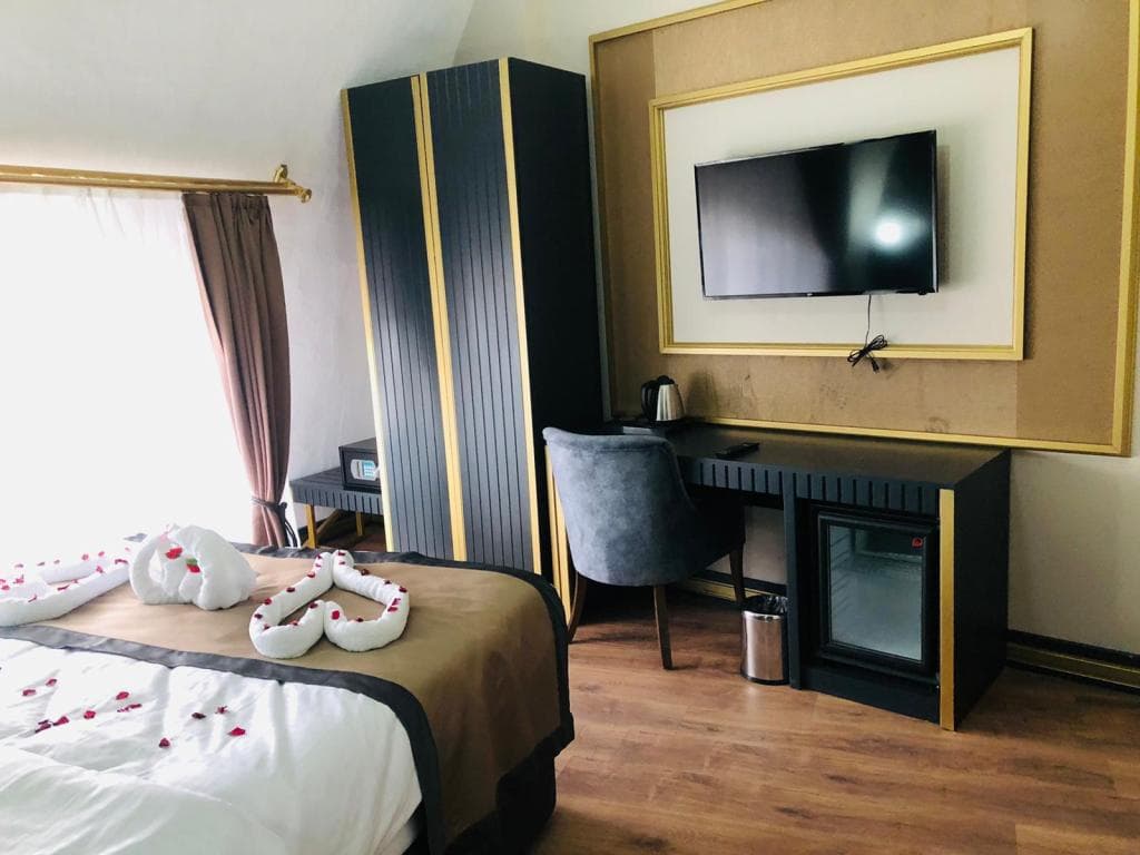 Crystal Snow Butik Hotel-34