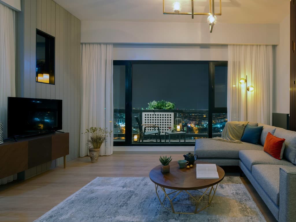 G Tower Furnished Apartment Rentals-13