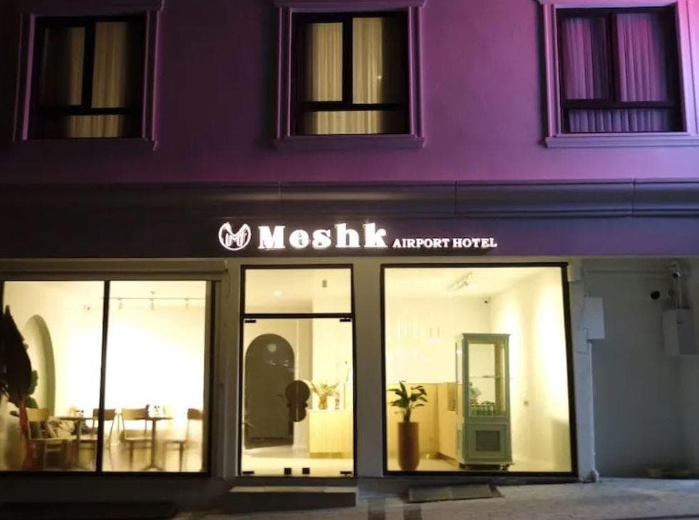 Meshk Airport Hotel-0