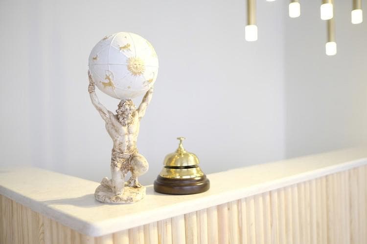 Meshk Airport Hotel-4