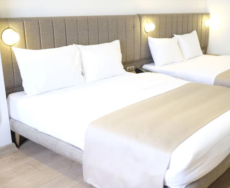 Meshk Airport Hotel-12