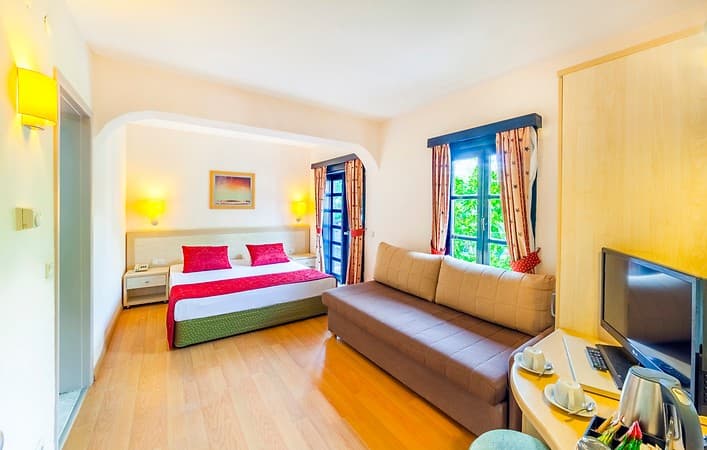 Sunrise Resort Hotel-26