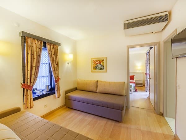 Sunrise Resort Hotel-43