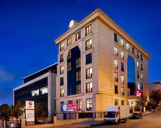 Ramada Encore by Wyndham İstanbul Basın Express-16