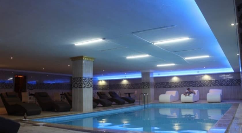 Alrazi Hotel İstanbul-12