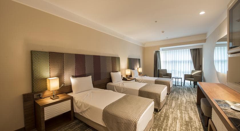 Ramada By Wyndham Gemlik & Spa-48