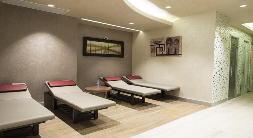 Ramada By Wyndham Gemlik & Spa-85
