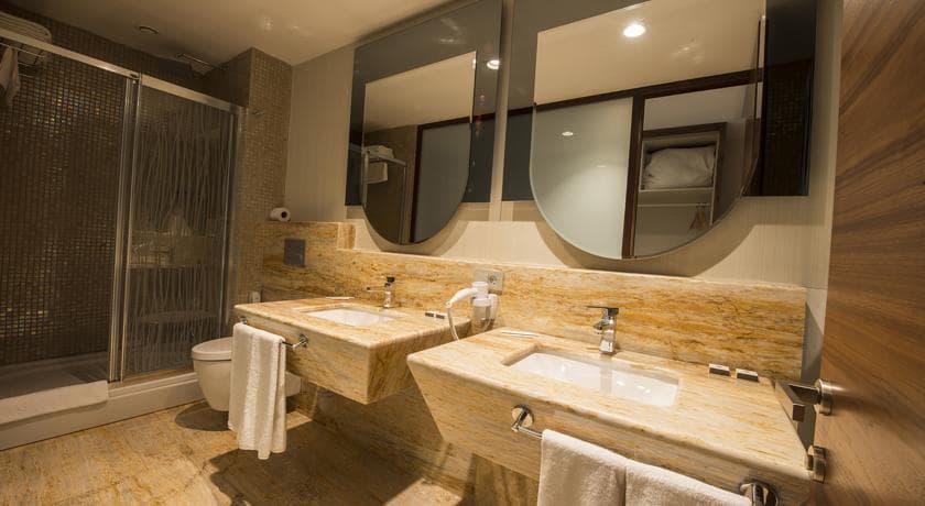 Ramada By Wyndham Gemlik & Spa-29