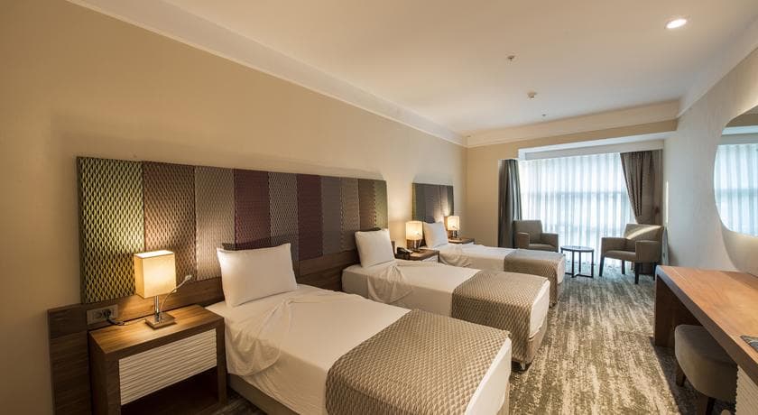 Ramada By Wyndham Gemlik & Spa-46