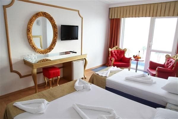 Kristal Beach Hotel-36