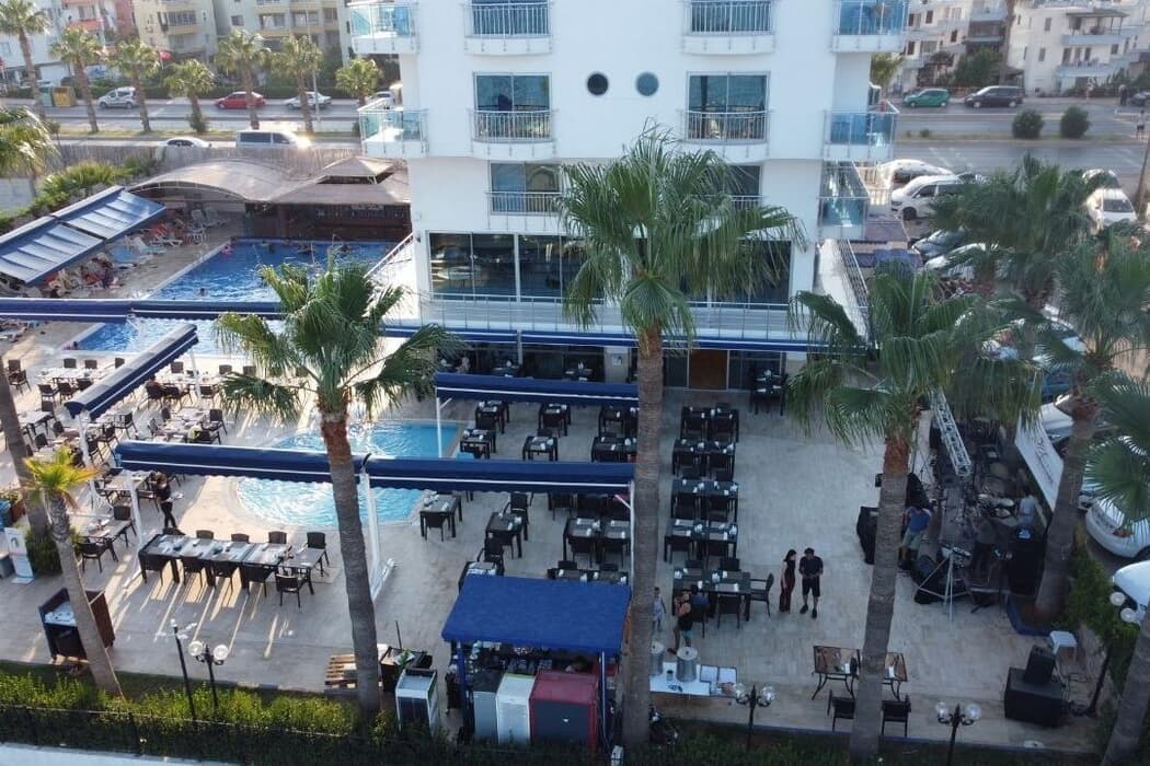 Mediterranean Resort Hotel-9