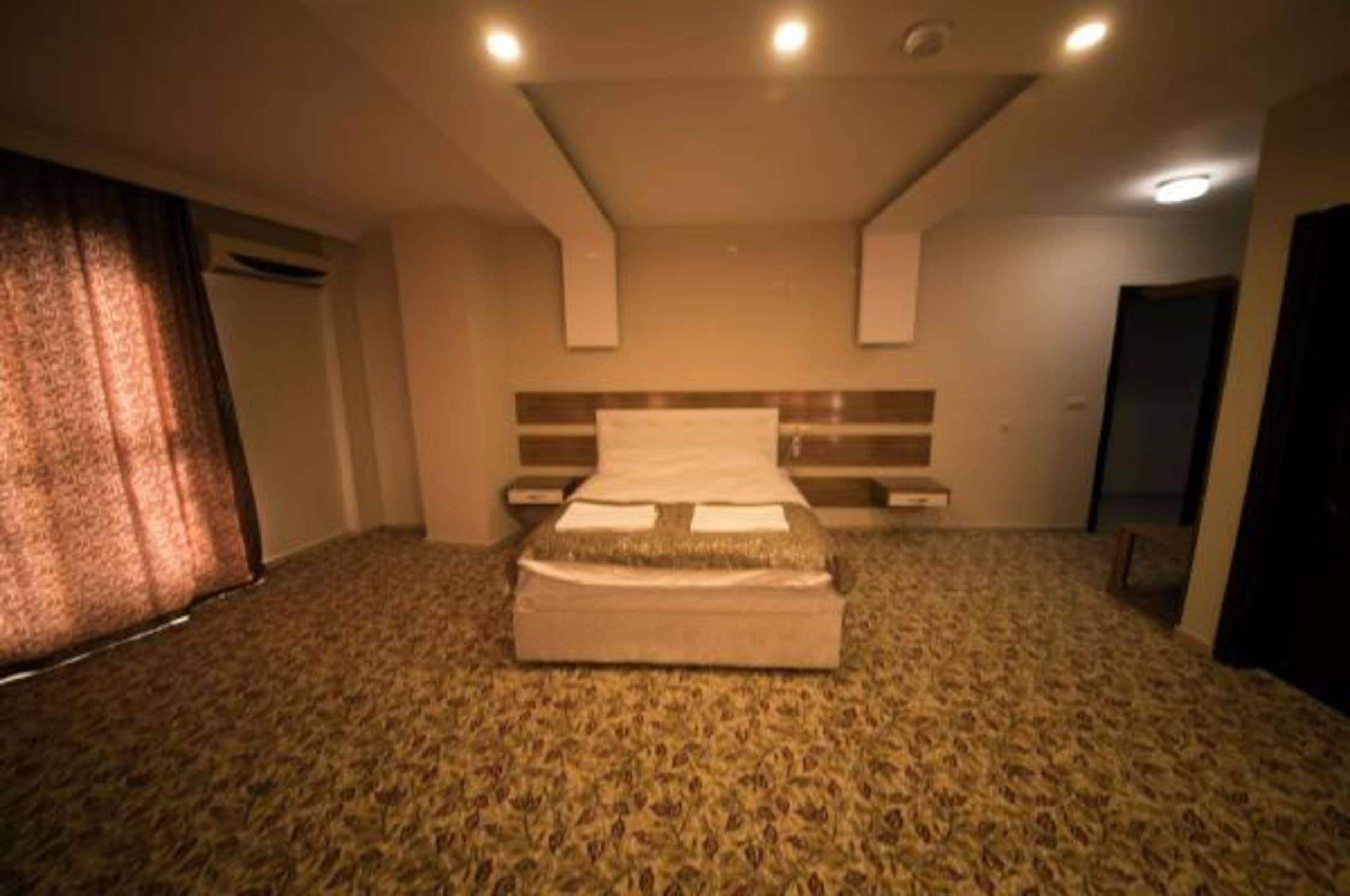 Osmaniye Hanedan Otel-19