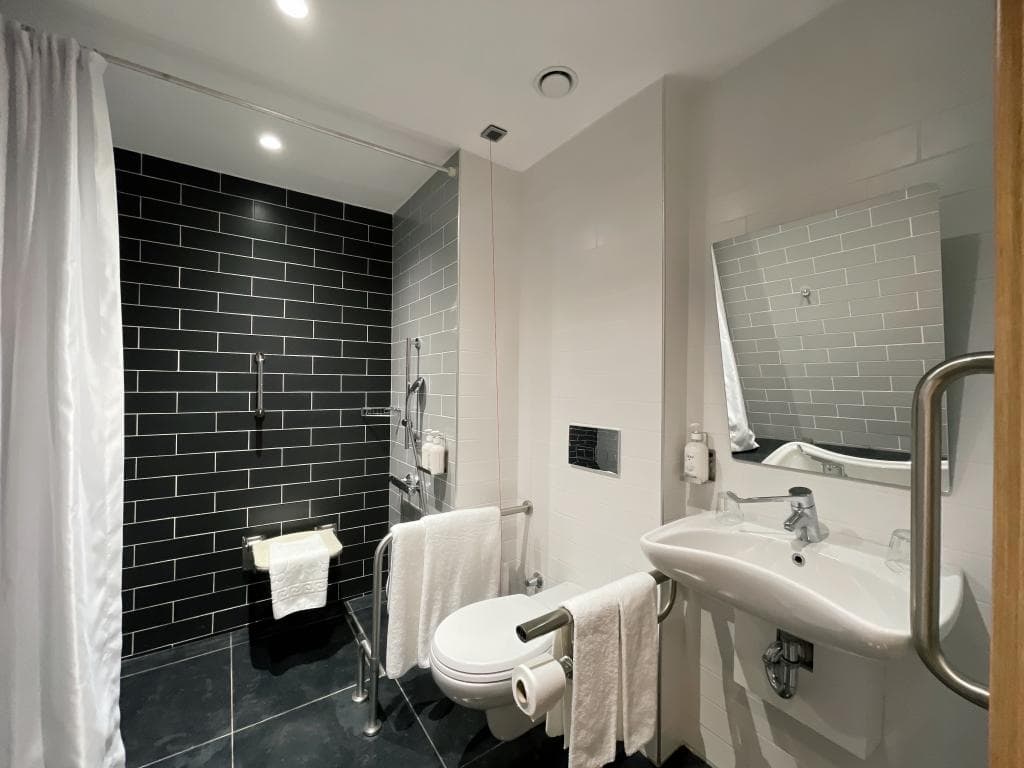 Holiday Inn Express Ankara Airport-13