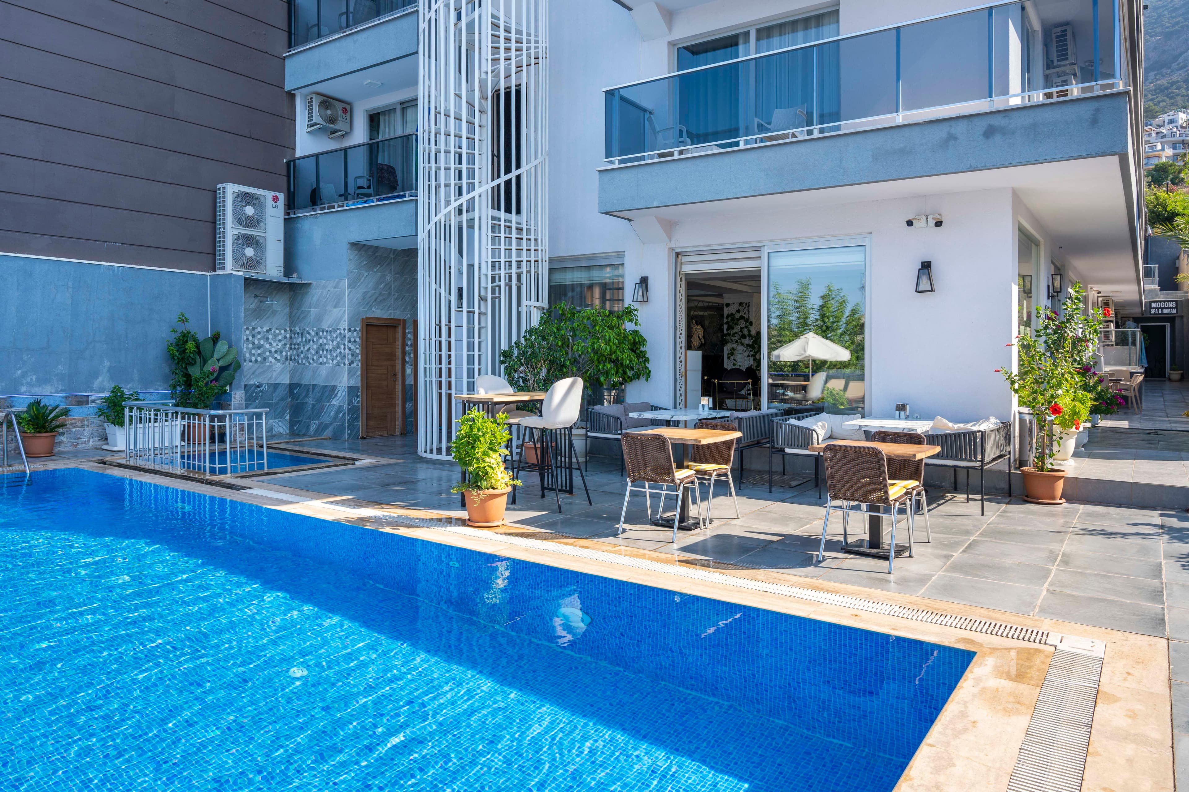 Mogons Exclusive Hotel-6