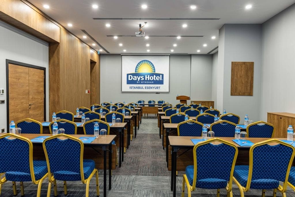 Days Inn & Suites By Wyndham Esenyurt-26