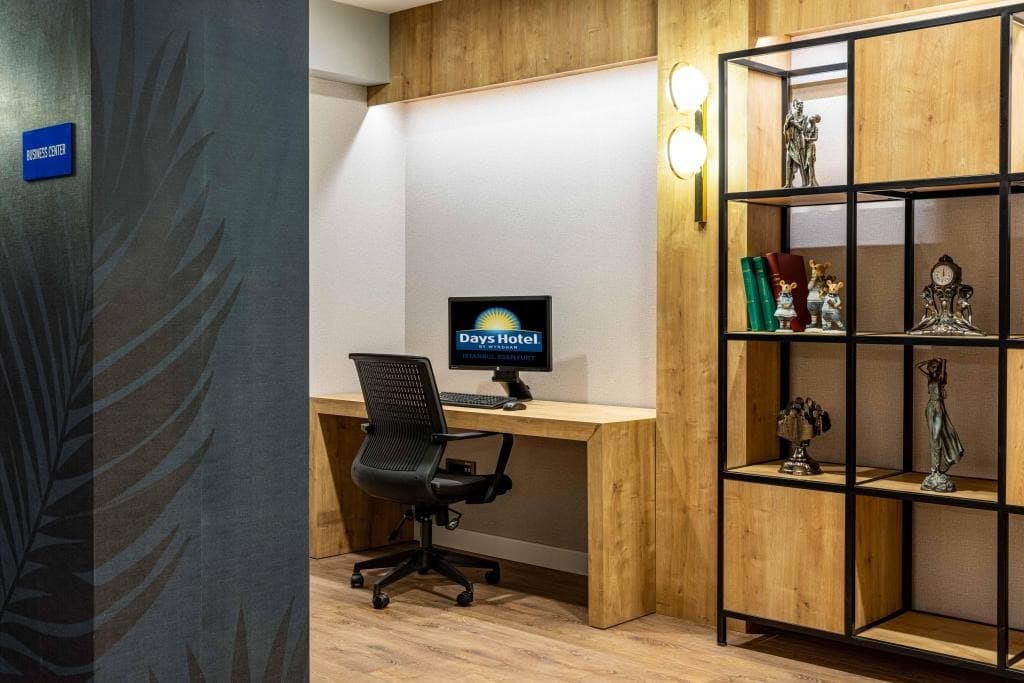 Days Inn & Suites By Wyndham Esenyurt-37
