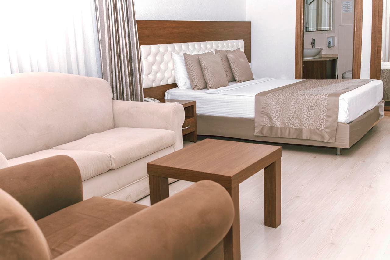 The Corner Park Hotel-69