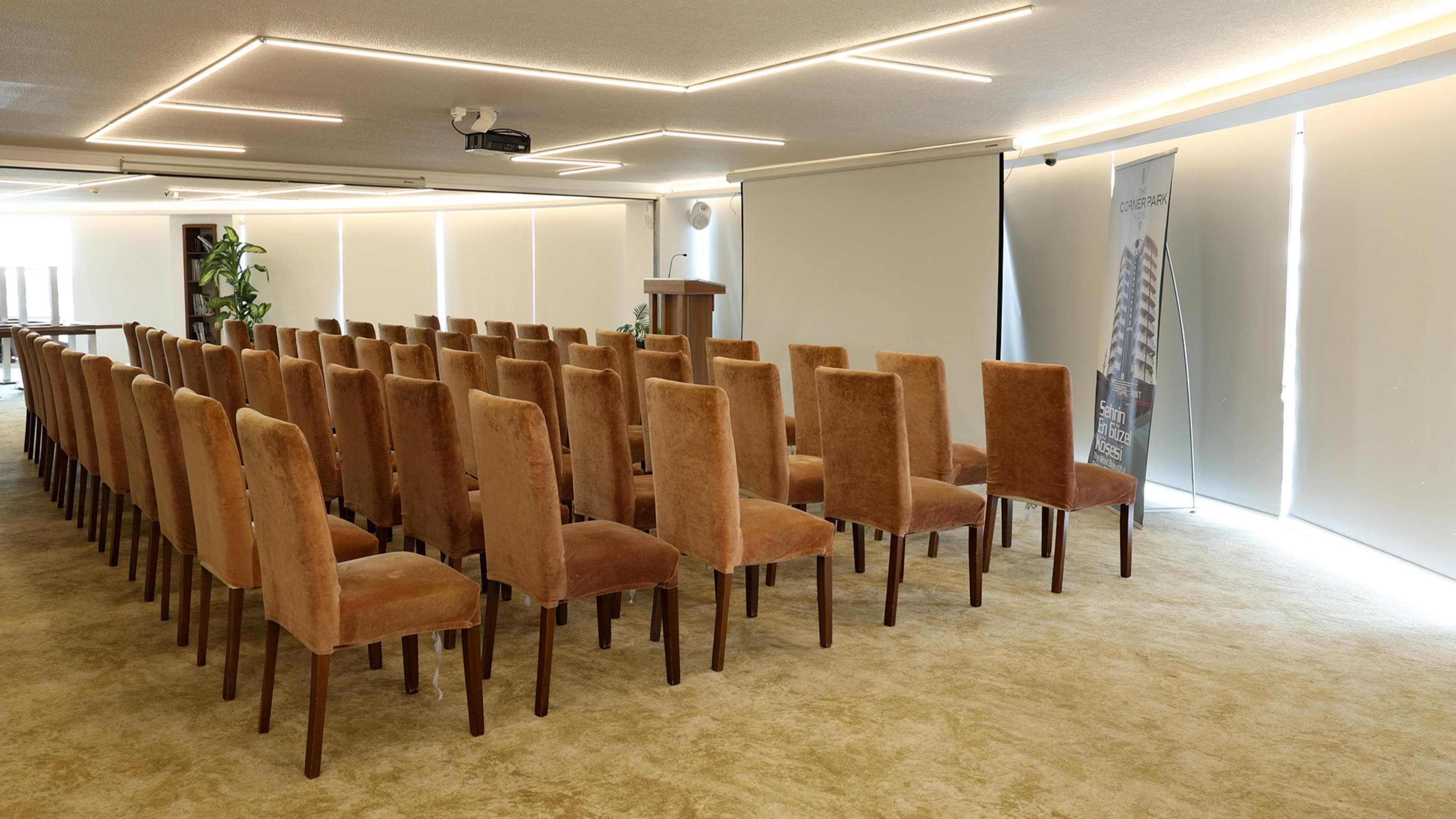 The Corner Park Hotel-22