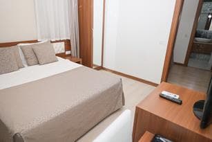 The Corner Park Hotel-76