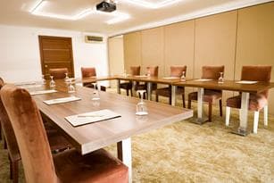 The Corner Park Hotel-17