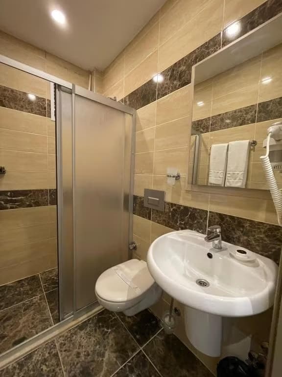 Gül Hotel Levent-36