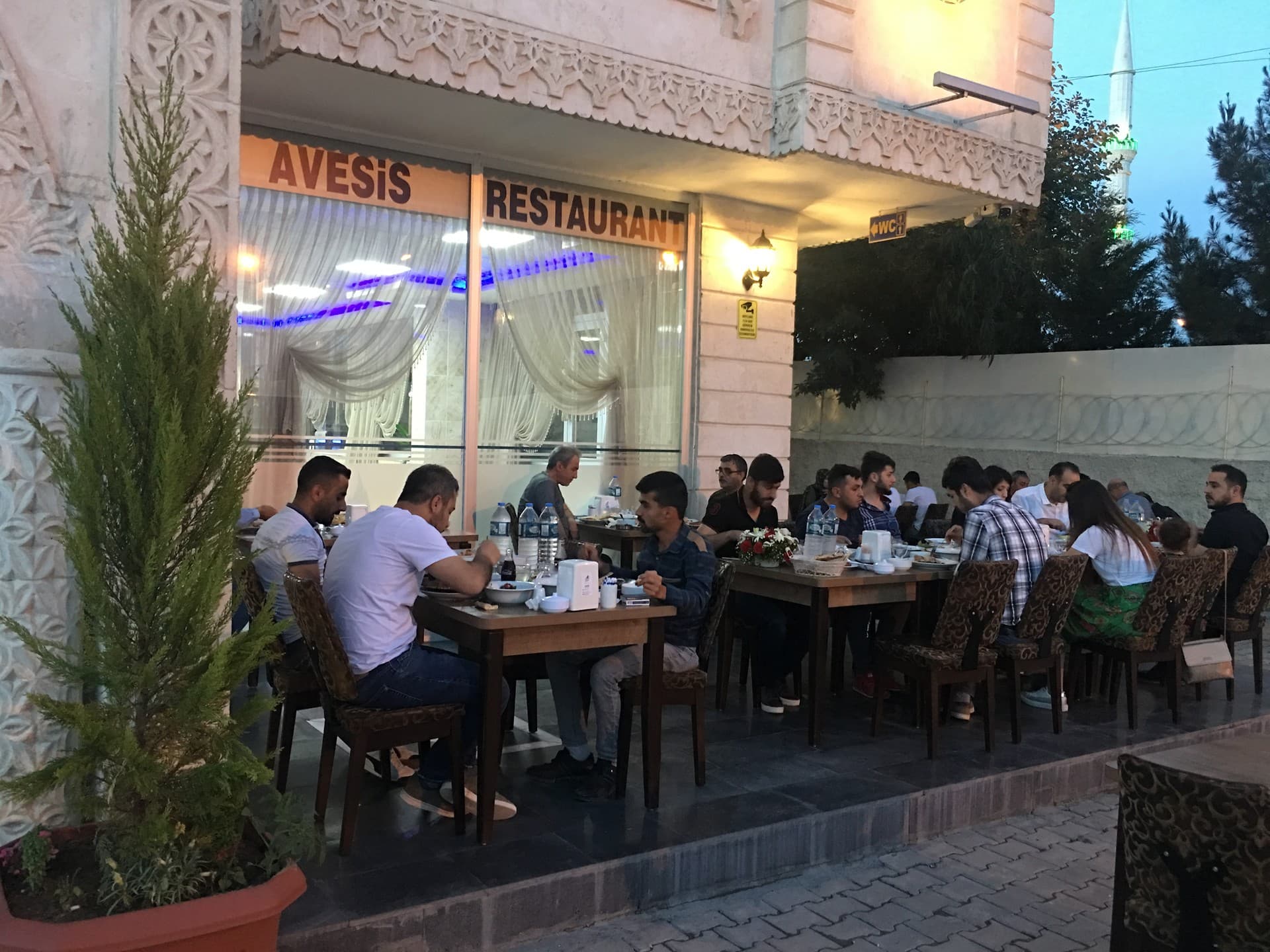 Avesis Hotel & Restaurant-5