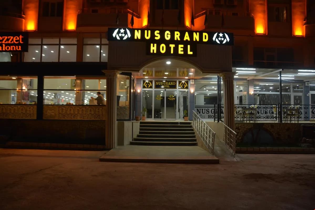 Nus Grand Hotel-resim-5