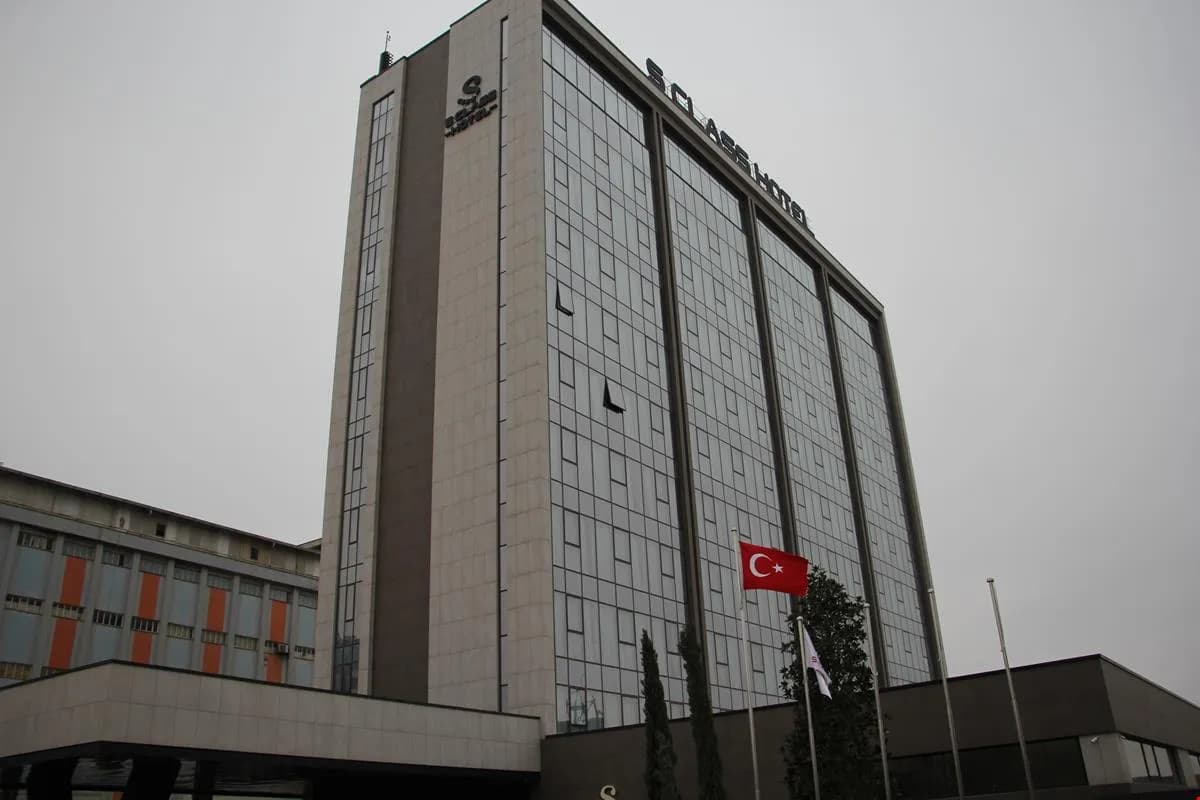 S Class Hotel & Convention Center-0