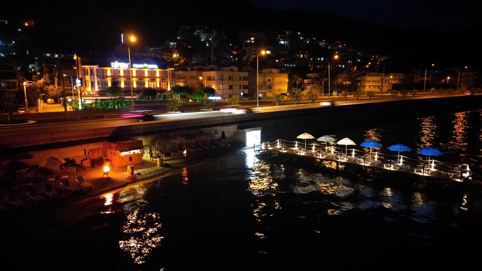 Lopera Beach Hotel-24