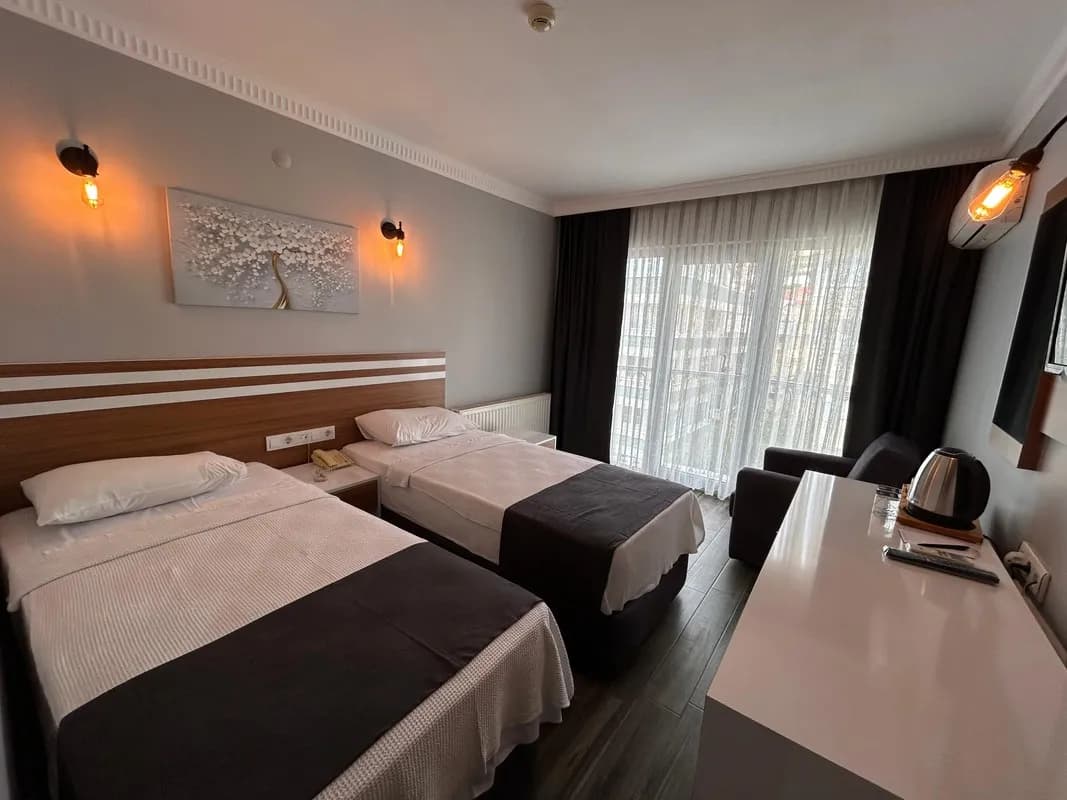 Lopera Beach Hotel-18