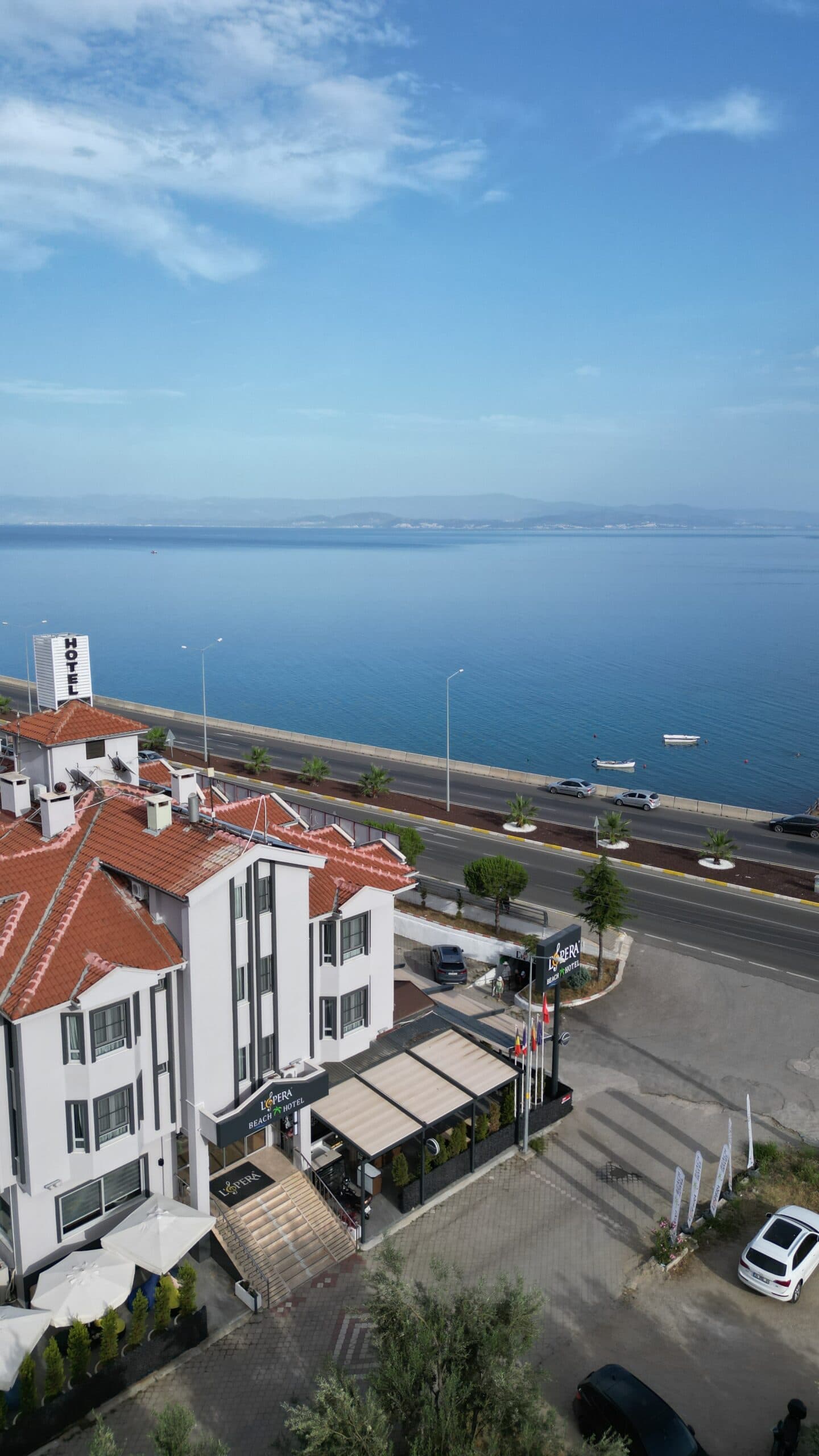 Lopera Beach Hotel-17