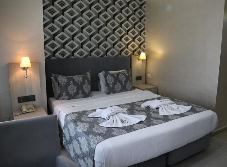 Avalon Altes Hotel-1