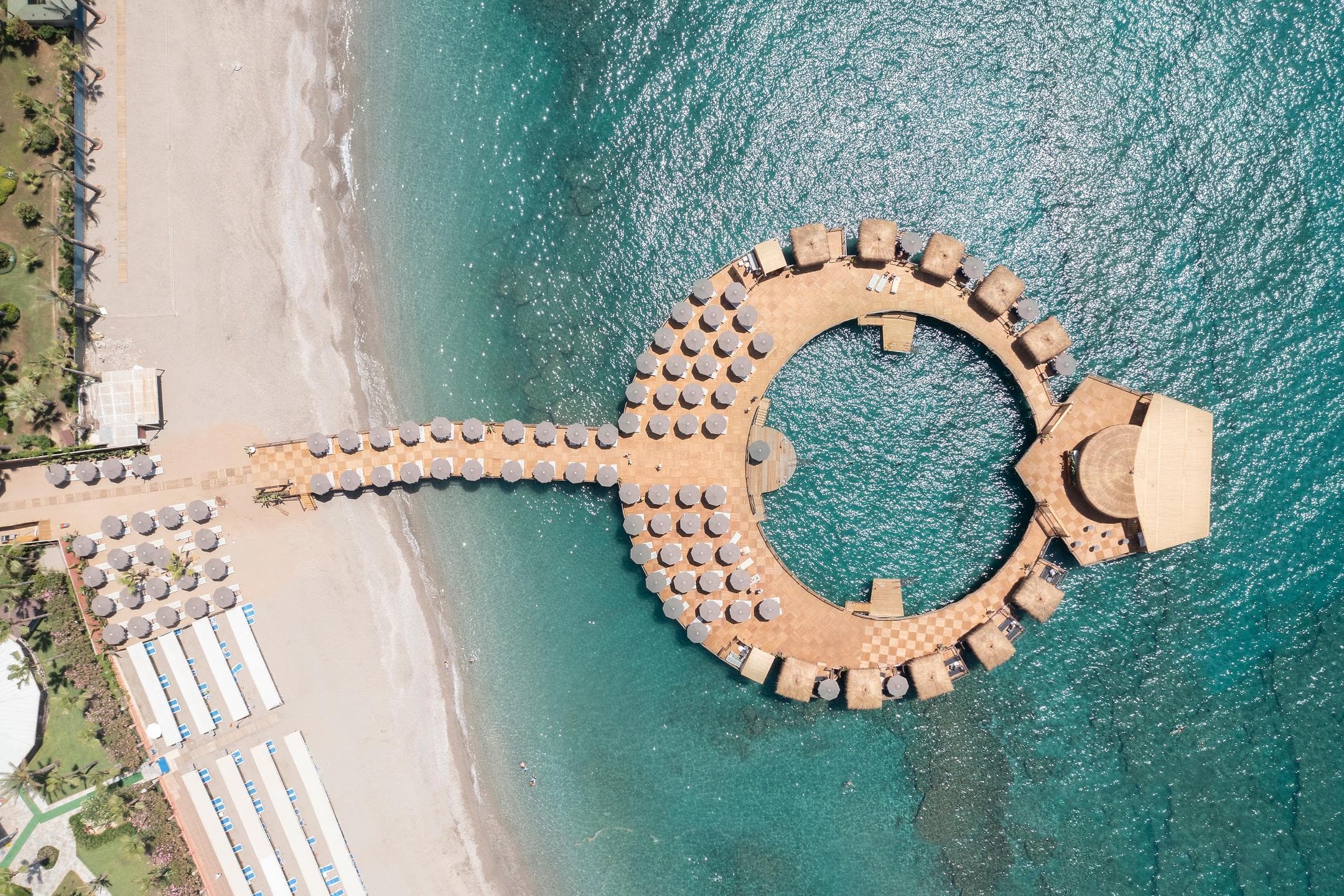 Blue Marlin Deluxe Spa & Resort-2