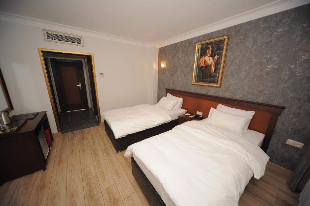 Golden Lake Hotel Adana-24