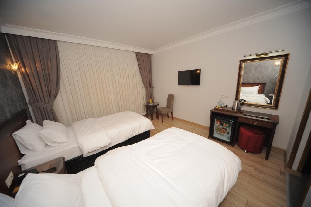 Golden Lake Hotel Adana-21