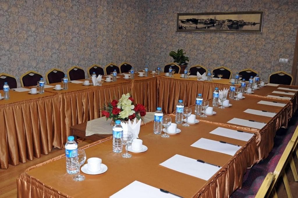 Golden Lake Hotel Adana-14