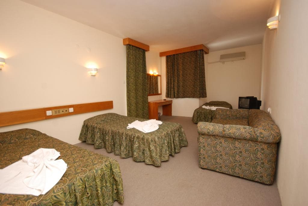 Dias Hotel Kuşadası-1