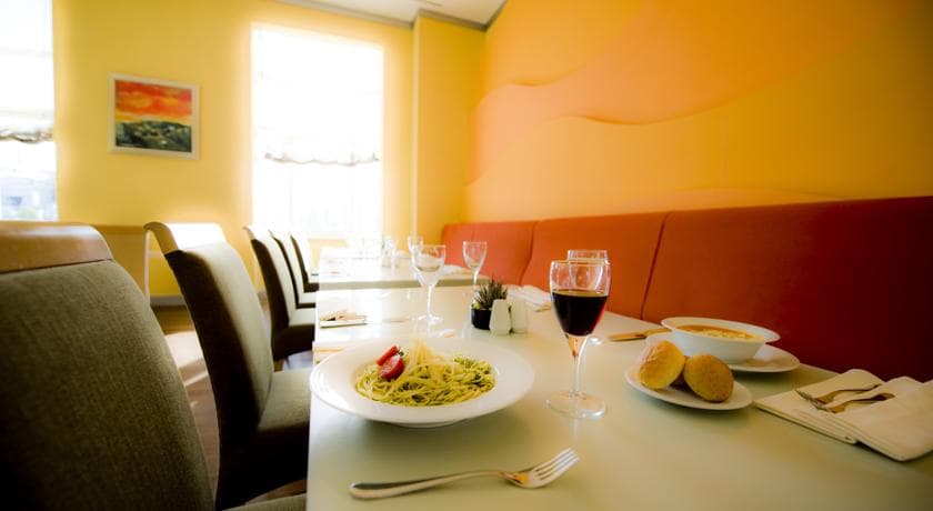 Wow Airport Hotel-23